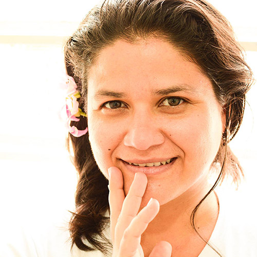 MARIA BONITA CANTORA