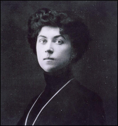 REVOLTA DE ALEKSANDRA